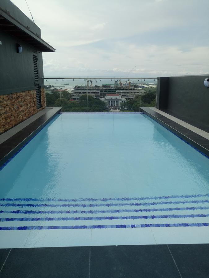 Unit 711 At Cityscapes Bacolod Exterior photo