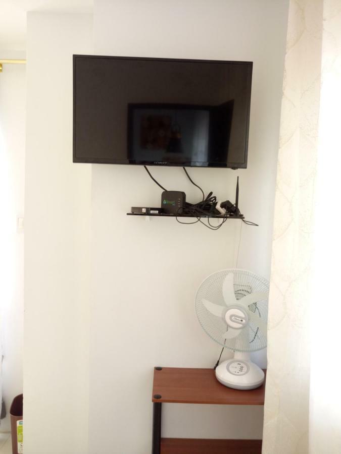 Unit 711 At Cityscapes Bacolod Exterior photo